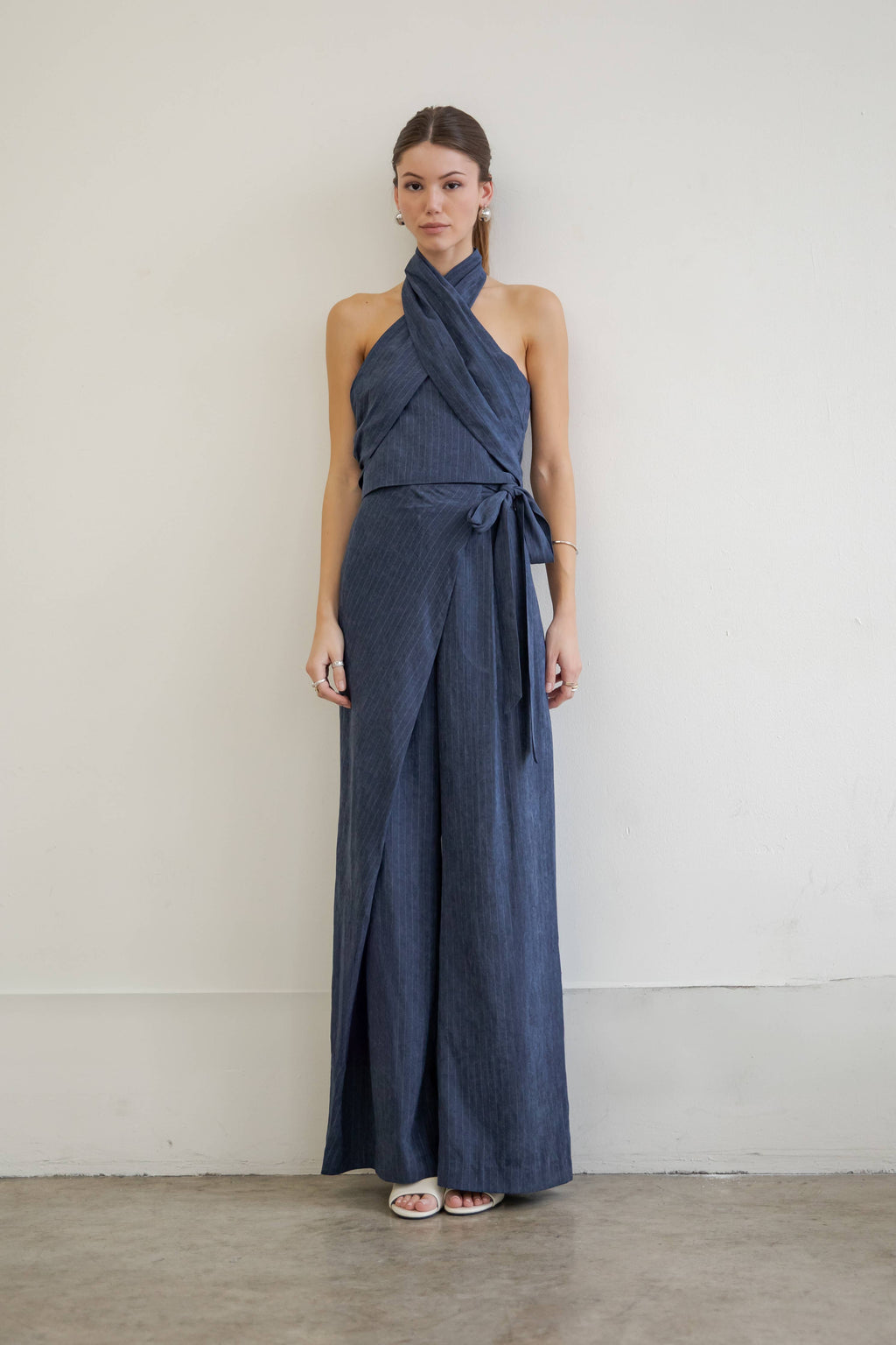 The Meridian Halter