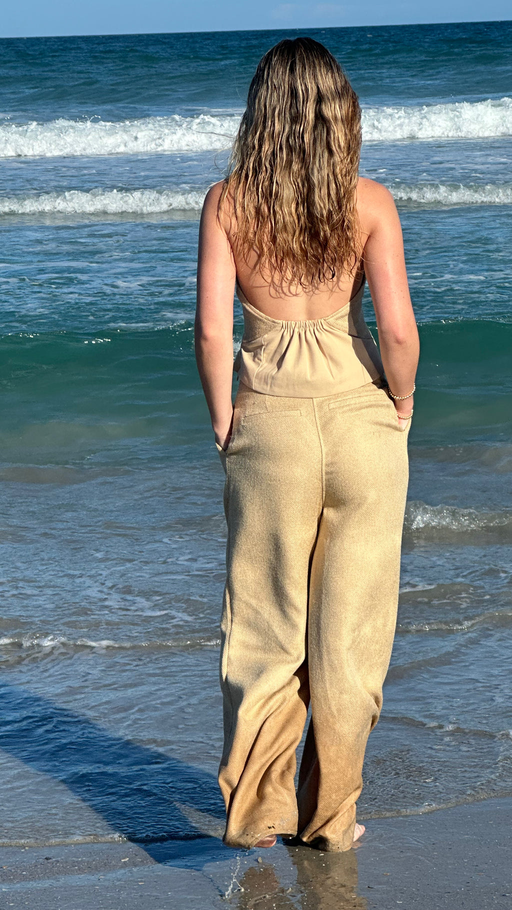 The Bluff Halter