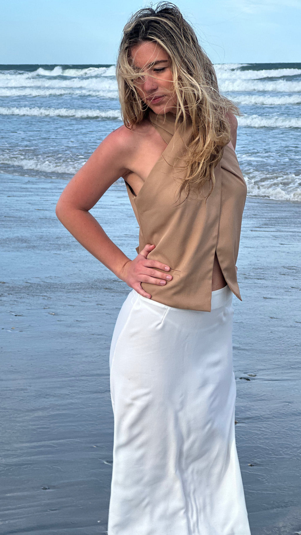 The Dune Halter