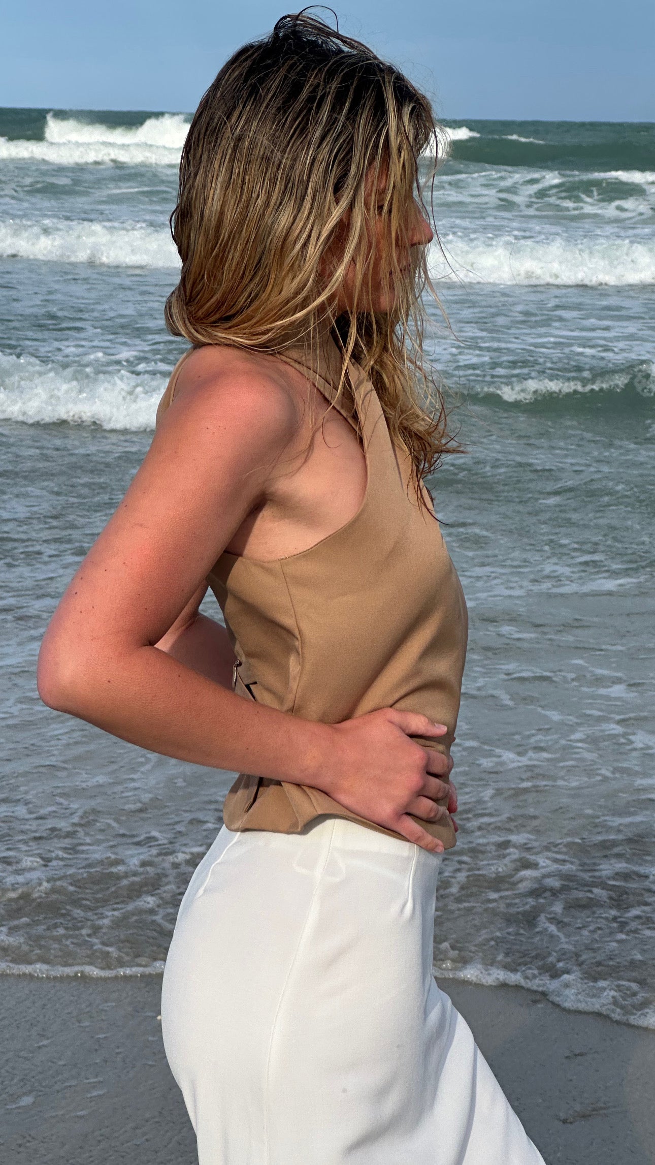 The Dune Halter