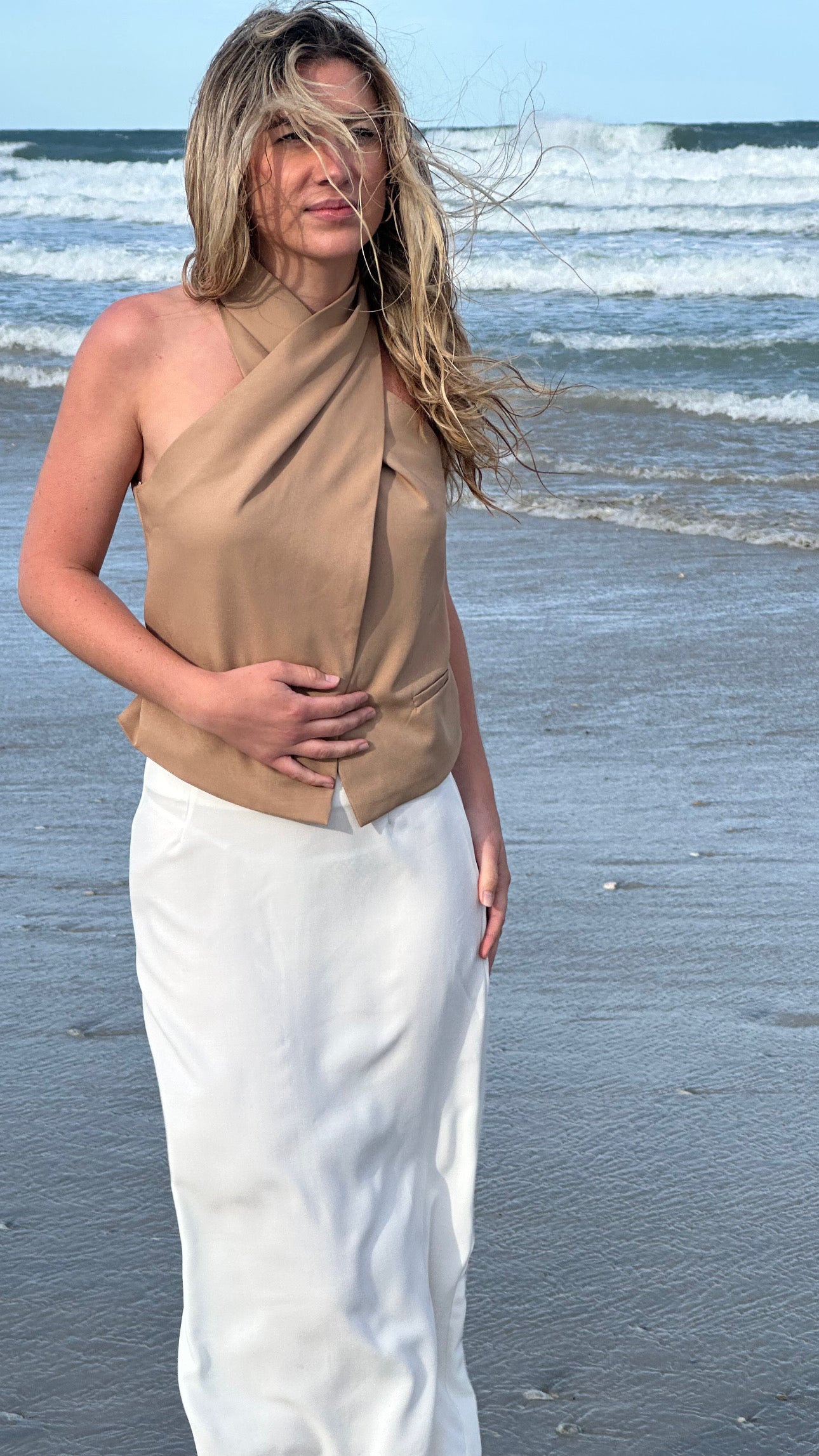 The Dune Halter